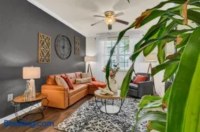 Modern 2BR2BA w King Bed, Pools Gym #1 - Image 1
