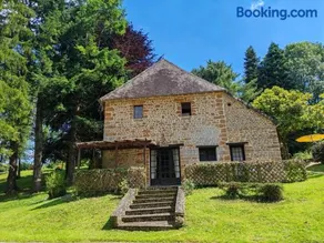 Domaine complet de 5 gîtes, 35 pers avec piscine, tennis - Image 1