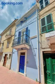 BLUE HOUSE - incantevole casa a due passi dal mare - Image 3