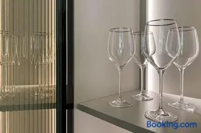 Monaco Premium Suites - Image 3