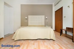 Hotel Belsoggiorno - Image 2