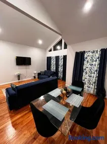 SPRINGVIEW HOMES 12MINS FROM EWR & 3 MINS FROM UNIVERSITY HOSPITAL - Image 1