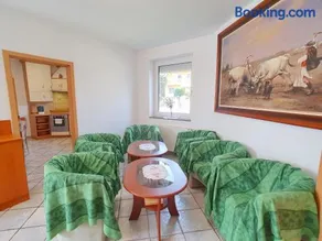 Villa Tünde with pool - Biró Tours Nr 150 - Image 4