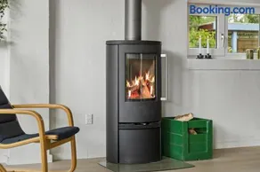Lovely Holiday Home 350 Meters From Høll Strand - Image 4
