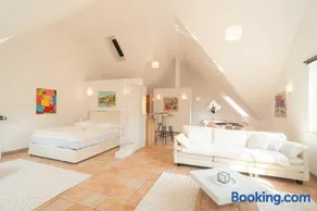 Stylish Apartment in Bad Sobernheim, WiFi, Parking und Nespresso - Image 2