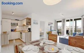 Magnifico appartamento totalmente attrezzato con sauna, giardino e terrazza | Vista sul lago | Accanto alla spiaggia - Image 2