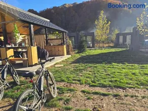 Legenda Lotrilor - Căsuțe & Glamping Brezoi - Image 3
