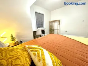 -No22- Comfy Room in a House - 5 min to Green Line T Station & Newton Wellesley Hospital at Newton Boston - Image 5