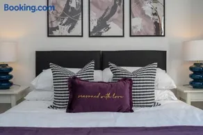 Eccles Apartment - Image 5