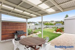Seaspray - 24 Kightley Rd Goolwa Beach - No Linen Included - Image 1
