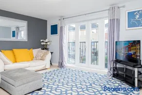 Wow BooK ME 9 beds 25 Baths CONTRACTORS,FAMILY! - Image 5