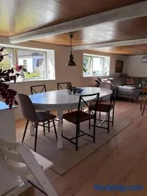 Charmerende sommerhus i fredelige omgivelser - Image 3