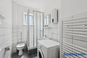 Worker Apartment Kleve - Image 4