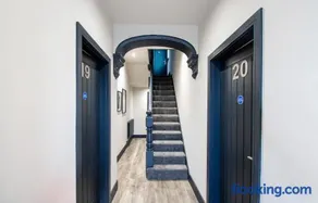 The Mariner's Rest Aparthotel - Image 2