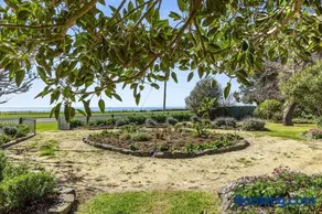 Coton Cottage on the waterfront - Ocean views - Image 3