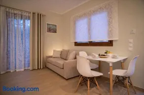 Nikoletta 4 - Image 3