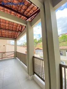 Apartamento de 3 quartos no primeiro andar - Image 4