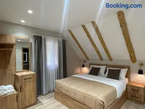 Alpinehouse - Image 2
