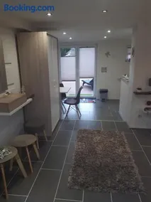 appartement très chaleureux cocooning et calme - Image 2