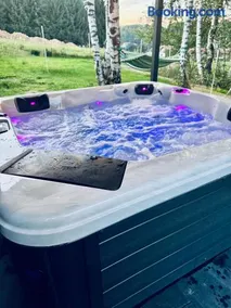 Zaciszna Idylla Domek z jacuzzi nad Jeziorem Złotnickim Karłowice - Image 2
