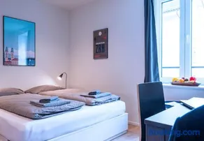 HITrental Central Station Apartment - Image 3