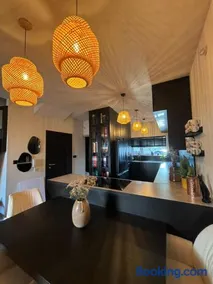 BOHO Oasis Radom - Dom z parkingiem - Image 1
