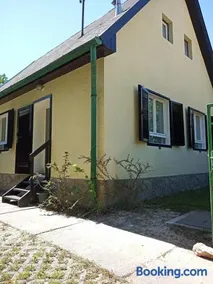 Borostyán Vendégház Dunasziget - Image 1
