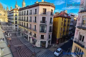 Dos Torres Pilar Suites- balcones con vistas a la ciudad - Image 4