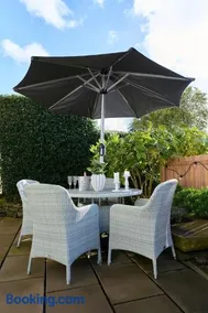 Pendle View Apartment - Image 3