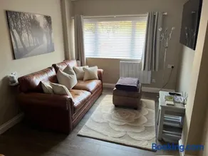Luxury Guest Suite Dog Friendly - Image 4