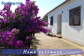Near the sea vacation home Parja - Image 4