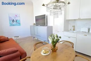 Old Town apartment next to Väike-Viik beach - Image 3
