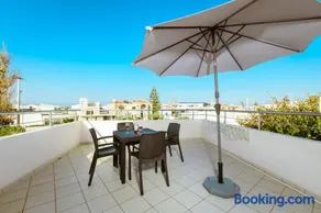 Gelina Apartments - Image 4