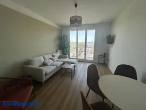 Grand appartement proche Parc Montcalm - Image 1