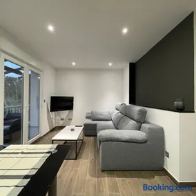 Apartamentos Toffe - Image 1