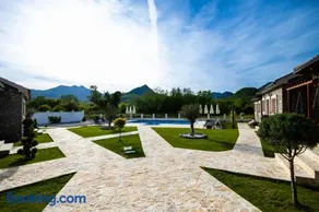 Lake Valley - Image 2