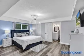 Luxury Miami Retreat - Image 3