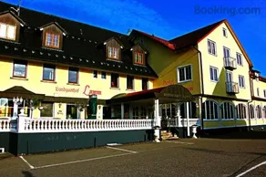 Landgasthof Hotel Lamm - Image 1