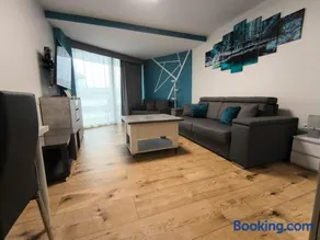 Seaside Park Private Apartment by Villmaris - Image 2