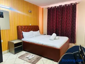 Royal furnished apartment with pool Nakuru milimani J10 - Image 3