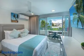 Blue Haven Holiday Apartments - Image 4