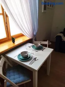 Neat and cosy - Image 1