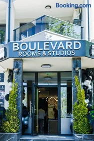 Boulevard Hotel - Image 2