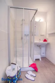 Weyher Aparthotel - Image 3