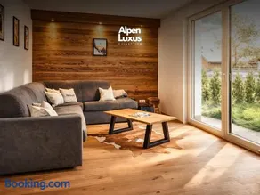 ZWEITE HEIMAT - Cozy Apartment with Garden - Image 1
