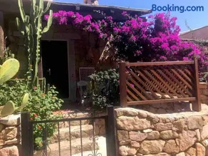 Buganvillea Cottage: un nido a 200 mt. dal mare - Image 1