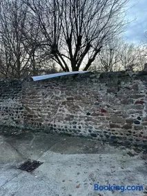 Ancien chai - Image 1