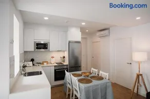 Apartamentos Ares Rentals - Image 1