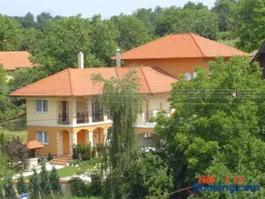 Janus Apartman - Image 1