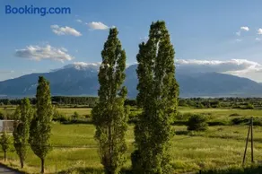Niriides Studios and Apartments - Image 3